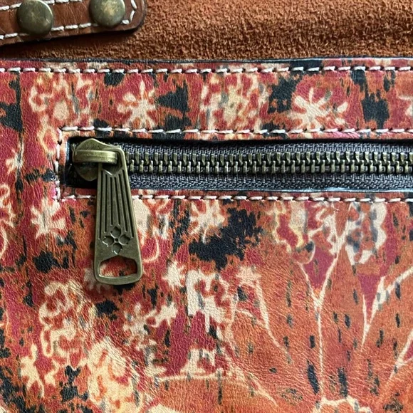 Patricia Nash Crossbody - Picture 10 of 10